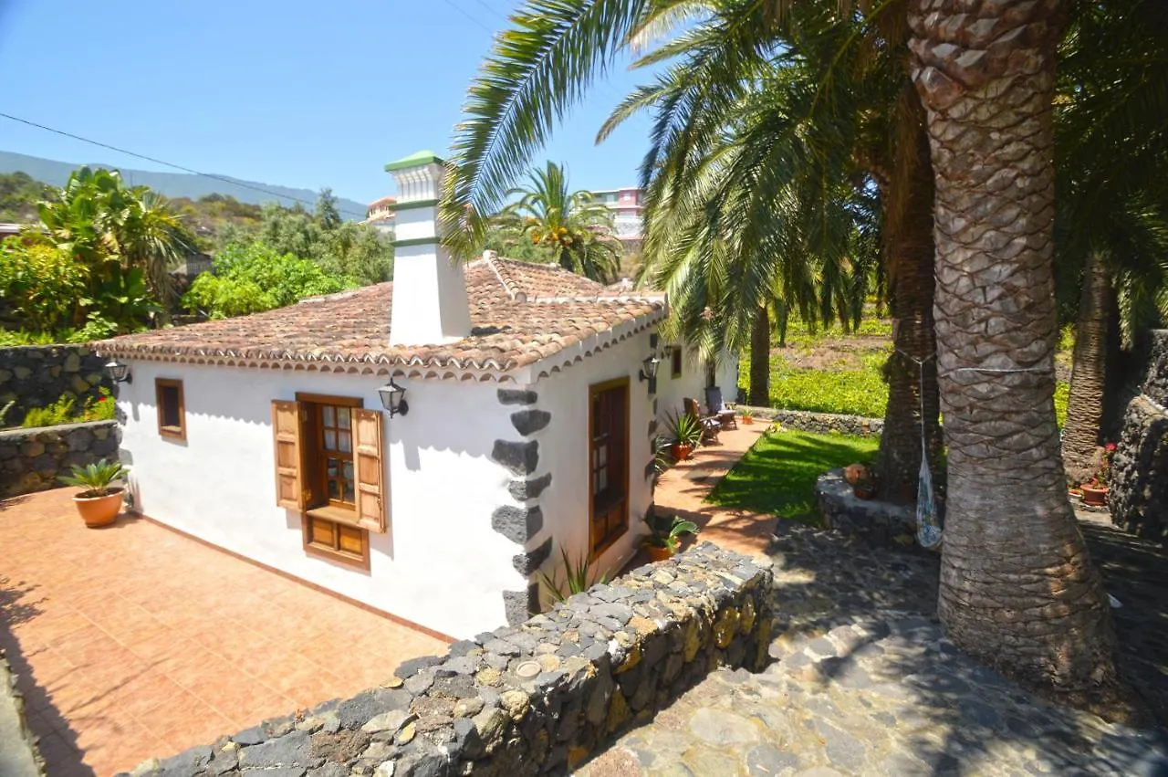 Etna Villa Brena Baja 0*,
